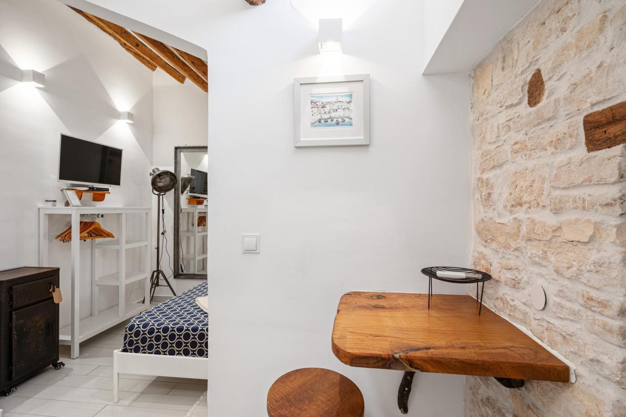 Studio Apartman Tutto Bene Ρόβινι Εξωτερικό φωτογραφία